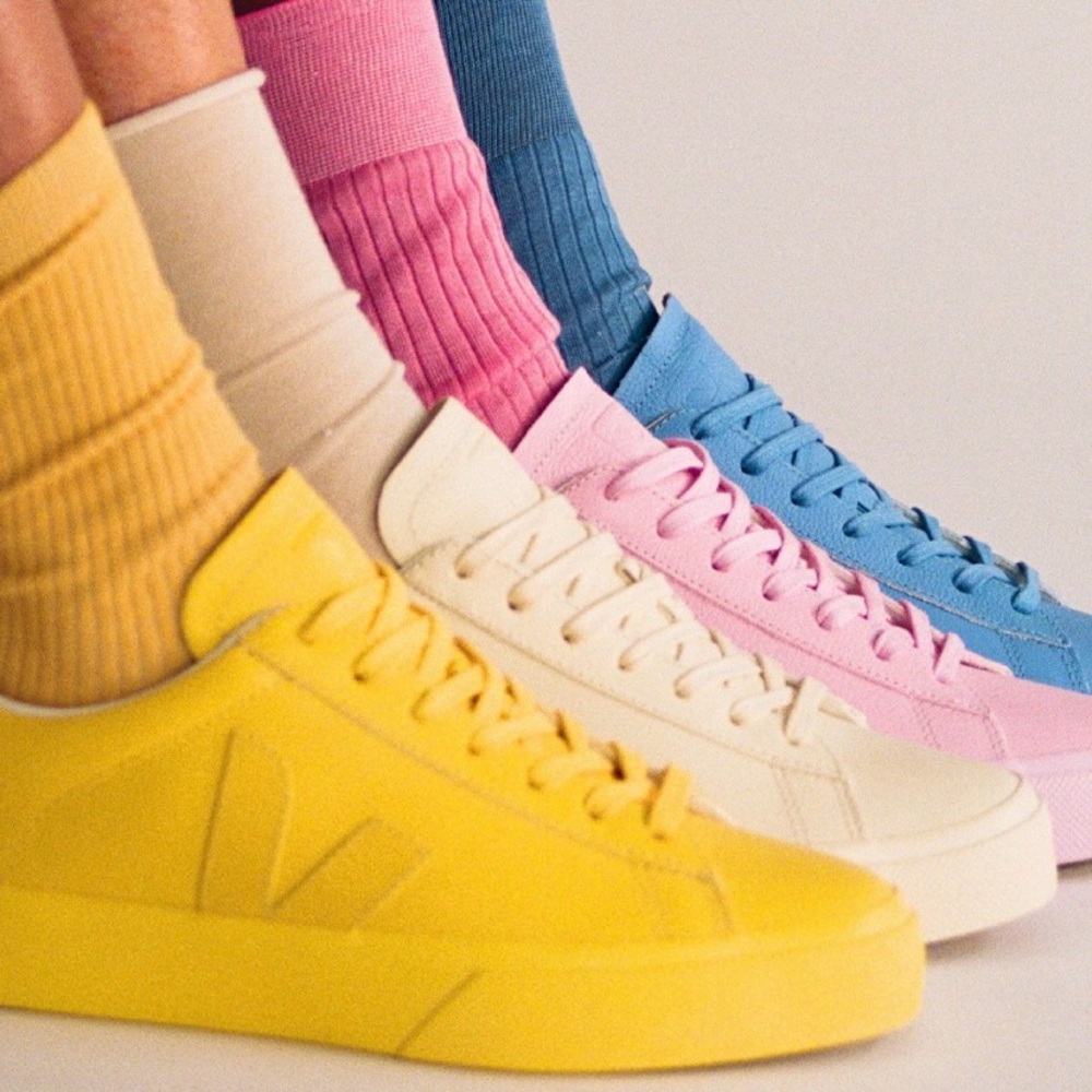 Veja x Mansur Gavriel Campo ChromeFree Leather Sneakers
Pink 🌸 - Picture 3 of 14